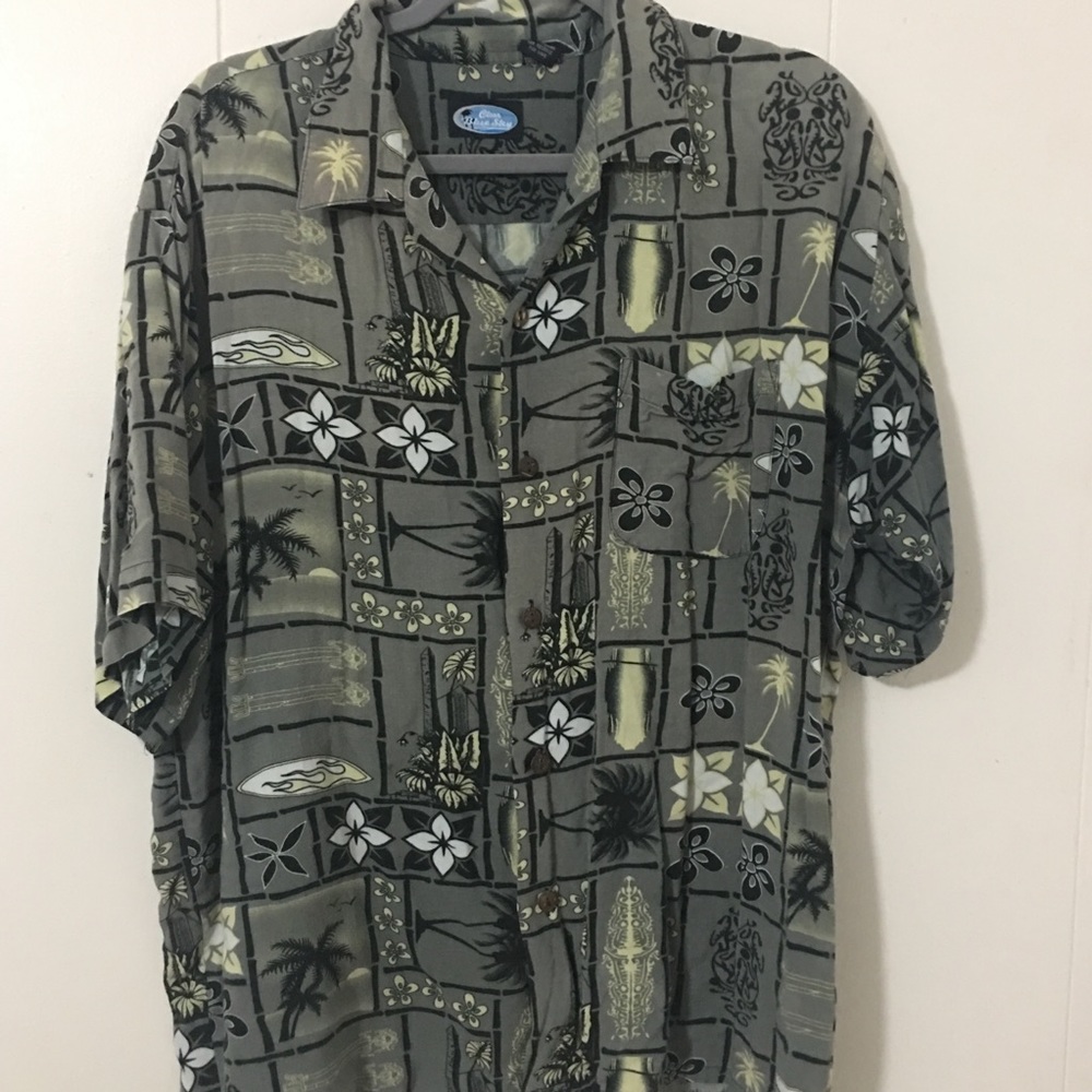 🦋$5 each for 2 or more🦋 Authentic Aloha shirt